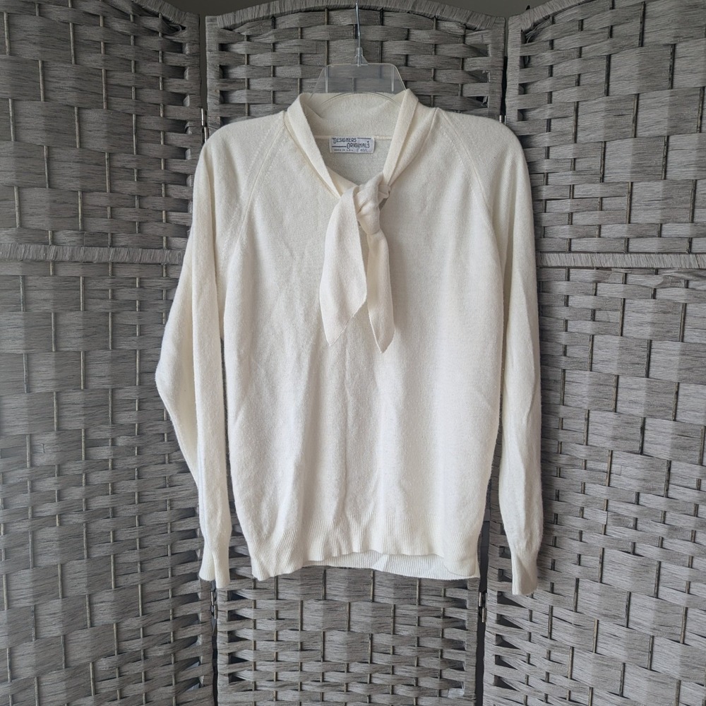 Vtg Sweater Cream Tie Neck Sz L/40 Preppy Academia Classic Coquette Soft Girl